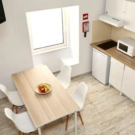 E5tudio Esq. Apartman